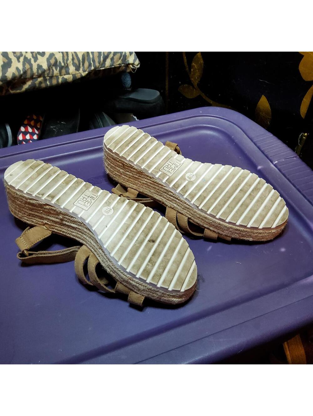 11W Warp Speed Sandals - Picture 3 of 4